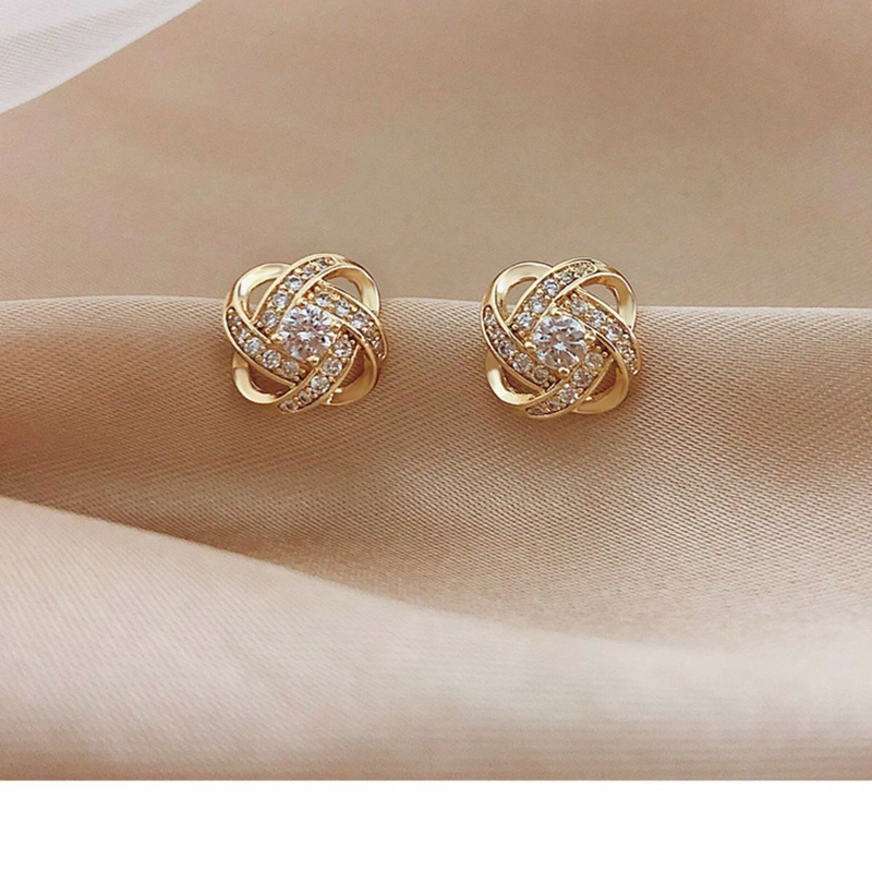 Silver needle small fragrance style temperament zircon four leaf clover earrings for women niche design high end accessories elegant earrings_voghion.com