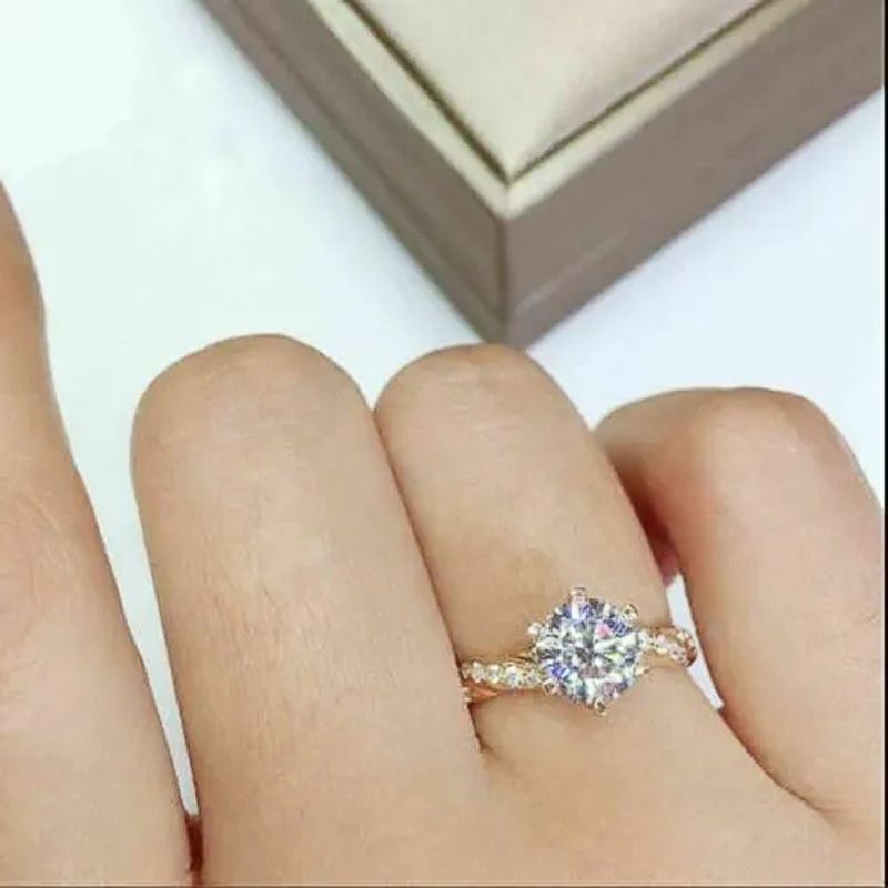 Pronto Stock Huitan Classic 6 Claw Cubic Zirconia Anelli per Donna Color Oro Fedi di Fidanzamento per Matrimonio Eternity Lady Gioielli all'ingrosso_voghion.com