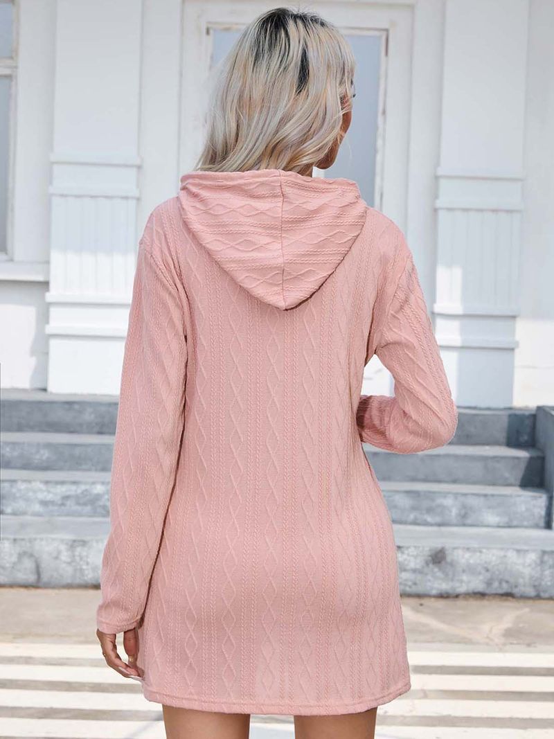 Abito a maniche lunghe con cappuccio in maglia da donna autunno/inverno 2024_voghion.com