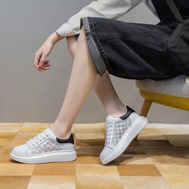 Sneakers da donna per l'estate 2025, nuovo stile, colore bianco, scarpe in tela traspiranti, sneakers in rete per donna_voghion.com