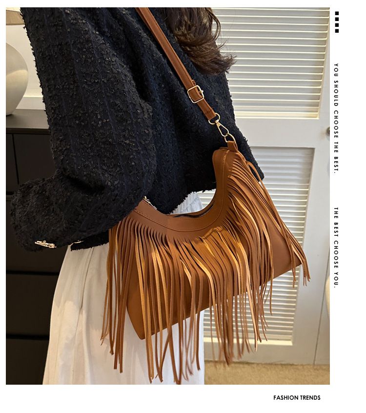 Tassel Large Capacity Bag Women's Shoulder Bag Messenger Bag_voghion.com