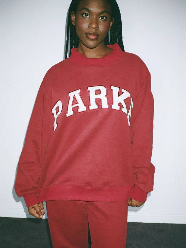 NOKO-Crew Neck Sweatshirt Set With Lettering Print._voghion.com
