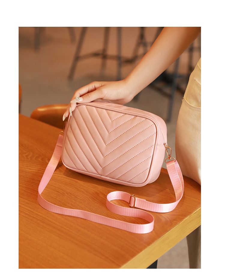 Sac photo tendance pour femme - Sac bandoulière élégant avec broderie en V et design minimaliste (à la mode et polyvalent)_voghion.com