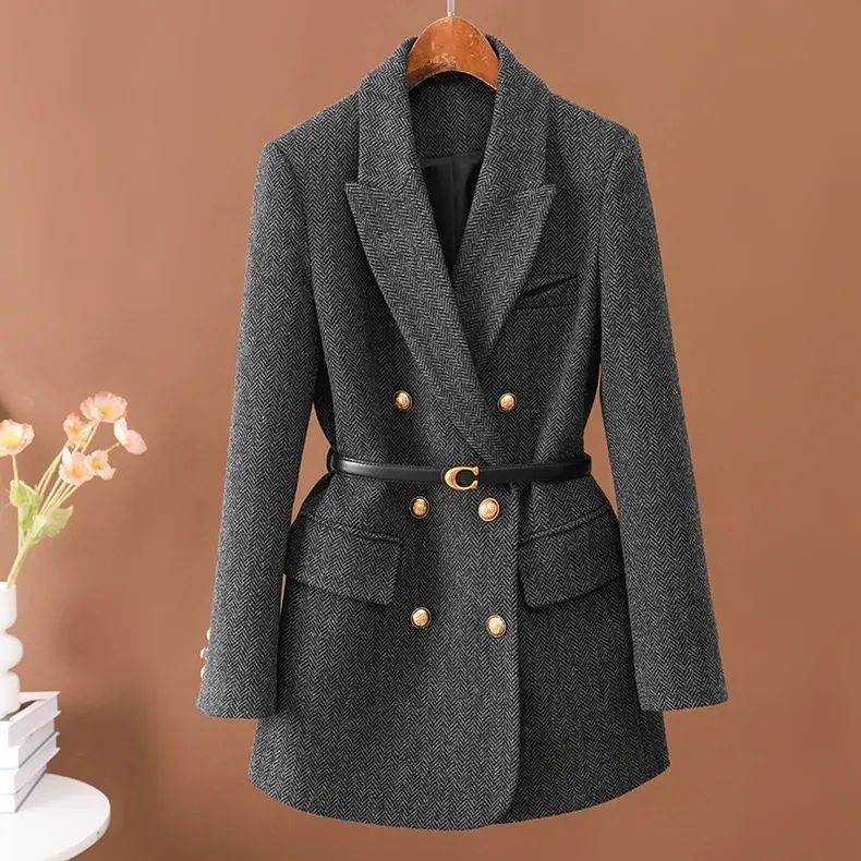 Trench doppiopetto da donna in misto lana – Blazer lungo slim fit con scollo a V, spalle strutturate e cintura in vita (righe grigio/caffè)_voghion.com
