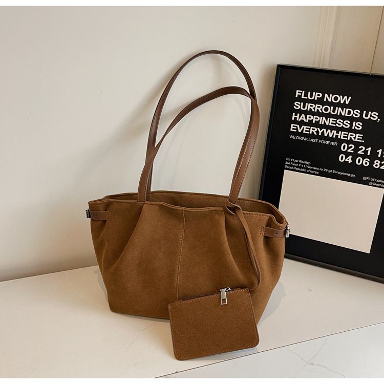 Korean niche tuet frosted suede leather large capacity tote popular hand-held shoulder bag, HOBO underarm women's bag_voghion.com