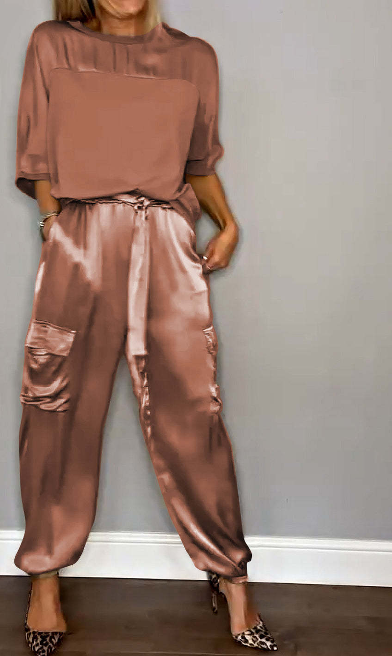 Set di due pezzi di pantaloni casual a maniche corte da donna in raso liscio 2024_voghion.com