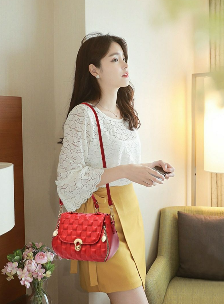 La nuova borsa a tracolla da donna a quadri di quest'anno è popolare su Internet, con una versatile tracolla stampata e alla moda e_voghion.com