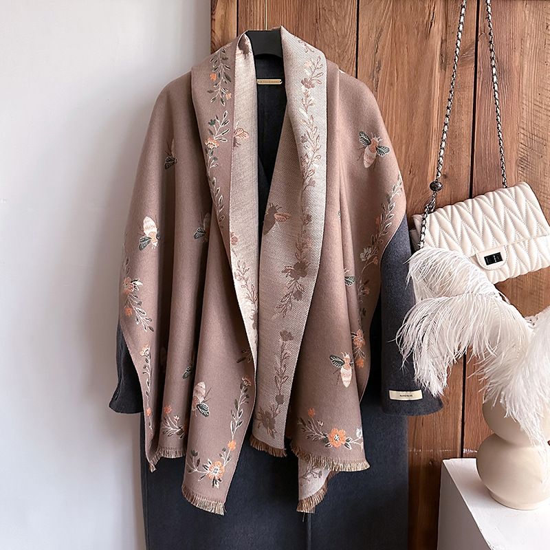 2024 nuova sciarpa lavorata a maglia in cashmere jacquard in stile western di alta qualità per l'autunno e l'inverno delle donne che mantengono il calore_voghion.com