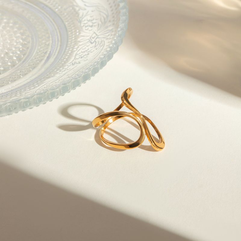 Anello di apertura a forma di linea liscia in acciaio inossidabile dorato alla moda INS_voghion.com