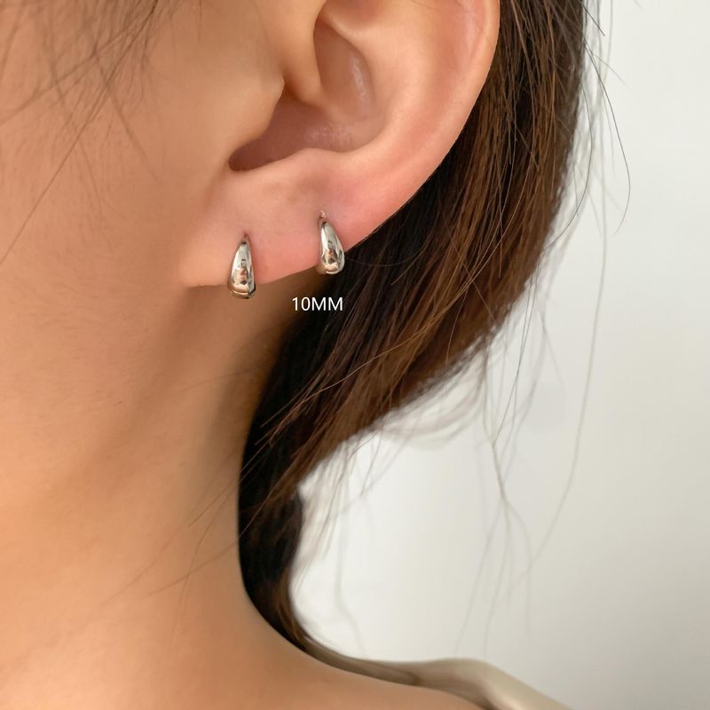 Eleganti orecchini a cerchio in argento puro spesso per donna, design di nicchia, leggeri e lussuosi._voghion.com