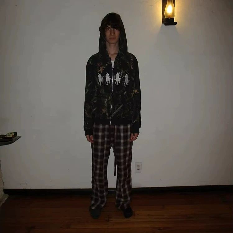 Unisex-Sweatshirt mit Kapuze und Reißverschluss im Camouflage-Print – Übergroßer Streetwear-Pullover für Männer und Frauen_voghion.com