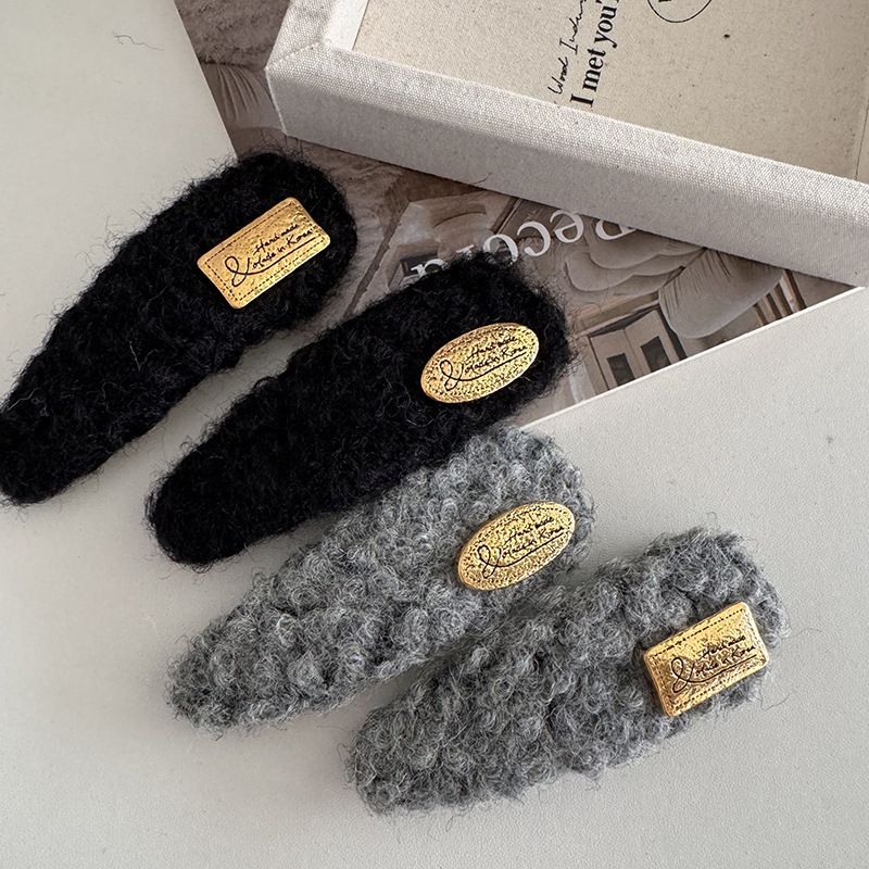 Korean Style Autumn And Winter Wool Gold Standard Oval Rectangular Hairpin Sweet All-match Bangs Side Clip New Hair_voghion.com