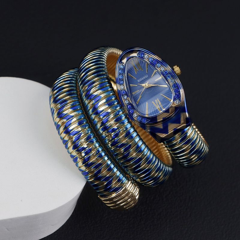 Fashion Creative Snake-Shaped For Women, Unique Pattern Quartz With Steel Band Bracelet, Electronic Watch_voghion.com