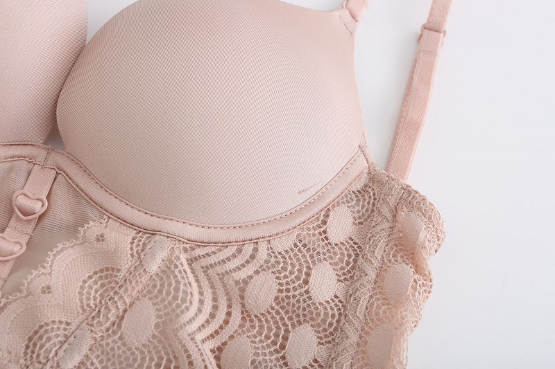 Soutien-gorge à bretelles en dentelle pour femme_voghion.com