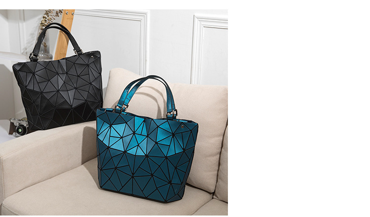 2023 Neue Mode Einfache Lingge Damentasche Trend Eine Schulter Handtasche Damen Gespleißte Geometrische Tragetasche_voghion.com
