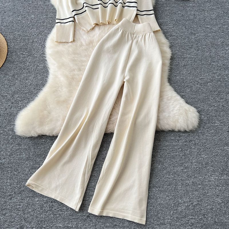 Abbigliamento da donna, versatile e anti-età, top lavorato a maglia a righe a contrasto con scollo rotondo, completo in due pezzi, pantaloni a gamba larga con vita alta_voghion.com