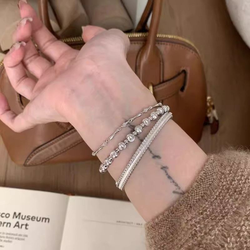 Hochwertiges Vintage-Armband im französischen Stil mit runden Perlen und gebürsteter Spitze für Frauen, schlicht, modisch, einzigartig, neu_voghion.com