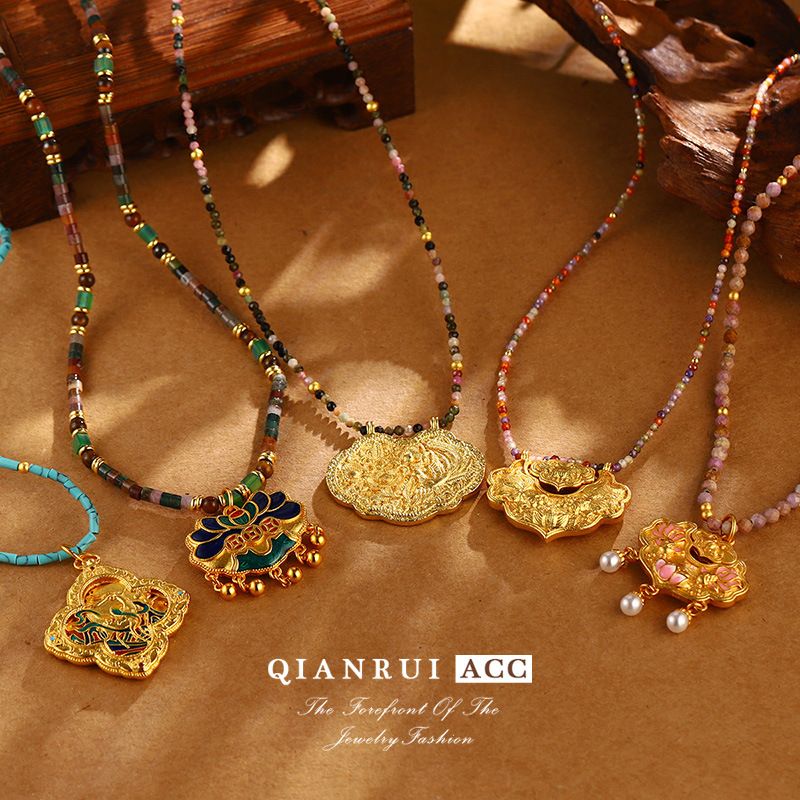 Nuova collana cinese in smalto a forma di farfalla, ciondolo a forma di fiore retrò, collana cava con perline e catena a clavicola, tendenza nazionale_voghion.com