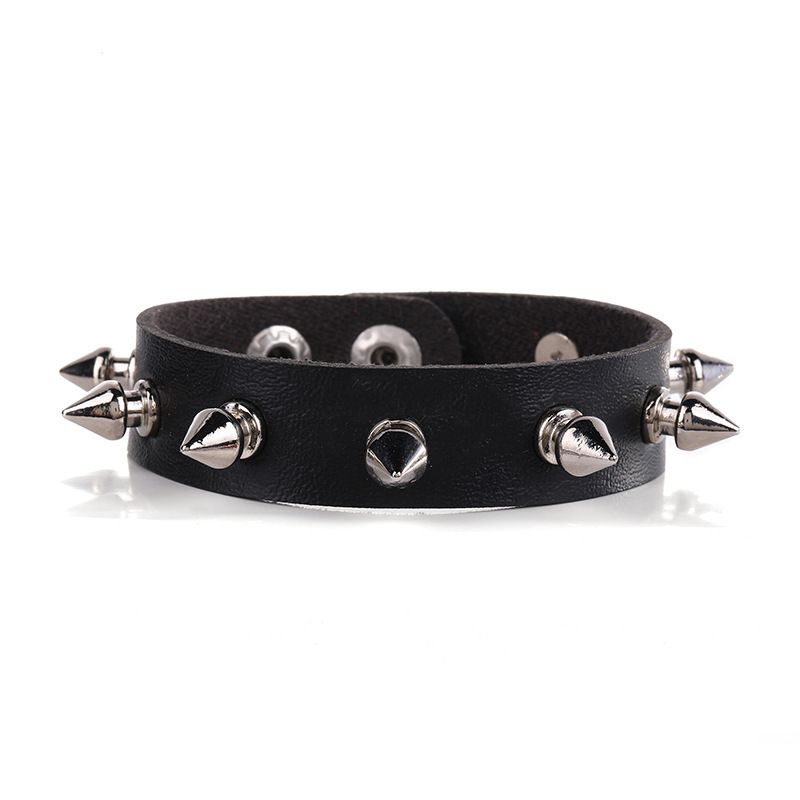 Nuovo braccialetto in pelle con borchie alla moda, stile punk rock_voghion.com