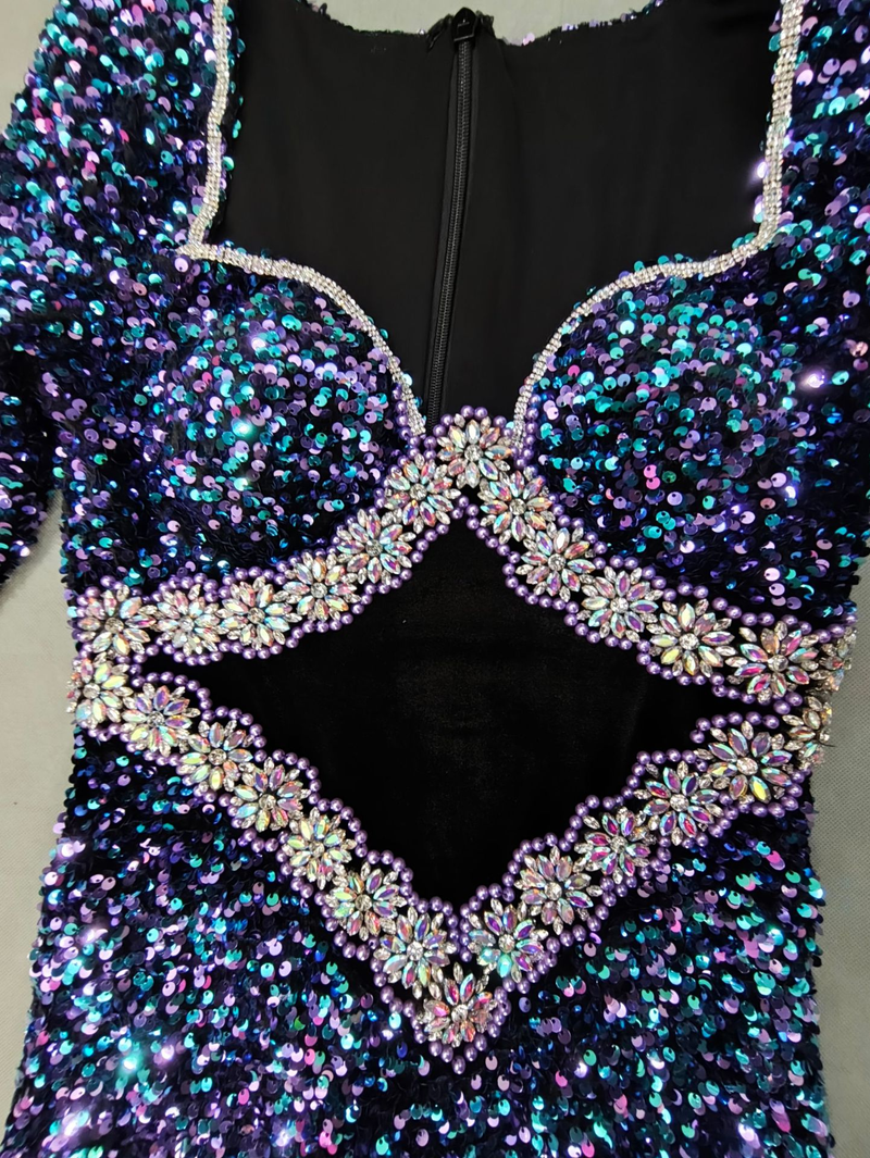 Elegant Long Sleeve Slim-Fit Mermaid Evening Dress With Deep V-Neck, High Slit & Glitter Sequins For Parties & Special Occasions_voghion.com