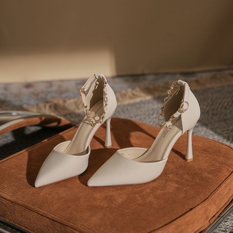9777-3 Temperament Göttin Einfache Kette Hohe Schuhe Spitz Dünne Ferse Fee Sandalen Hohl Eine Linie Gürtel Einzelnen Schuh Mädchen_voghion.com