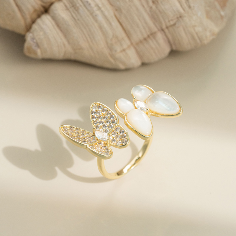 Designer shell temperament butterfly micro-inlaid ring Real gold nano-plated ring niche design sense red ring_voghion.com
