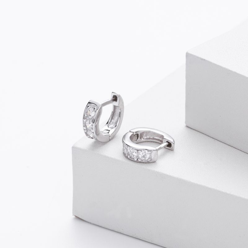 Orecchini pendenti a cerchio piccoli e semplici con pietre intarsiate, stile versatile e raffinato per i pendolari, gioielli di alta qualità da indossare ogni giorno_voghion.com