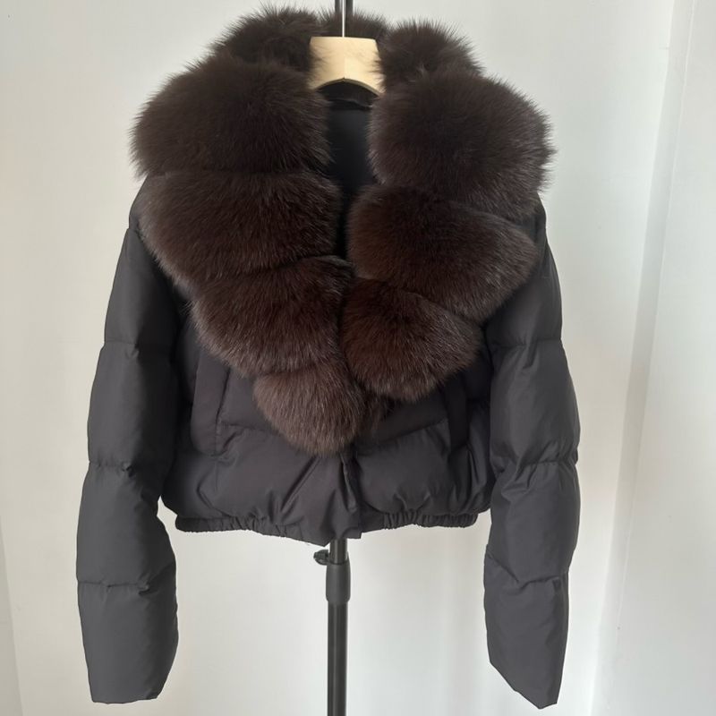 Luxury Winter Short Down Jacket For Women With Detachable Fox Fur Collar, High-Quality White Duck Down, Elegant & Stylish, Loose Fit, Warm_voghion.com