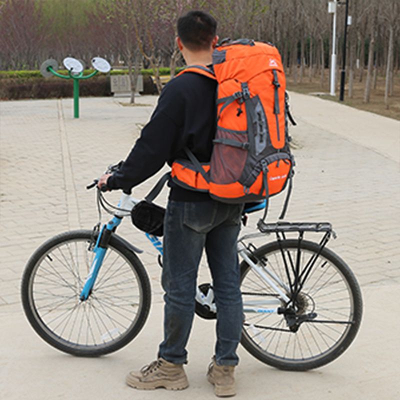 70L Large Capacity Lightweight Mountaineering Bag Men's Travel Backpack With Shoe Compartment Outdoor Travel Backpack_voghion.com