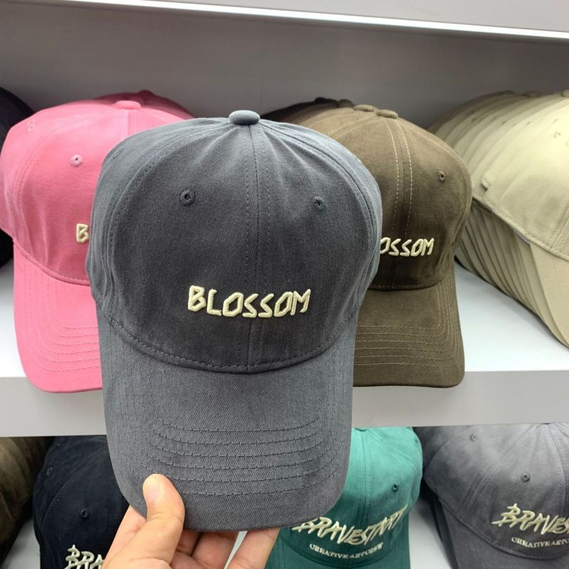 Otoño e invierno 2023, nuevo rostro pulido, exhibición de letras pequeñas, lengua de pato bordada, versión coreana para mujeres, versátil_voghion.com