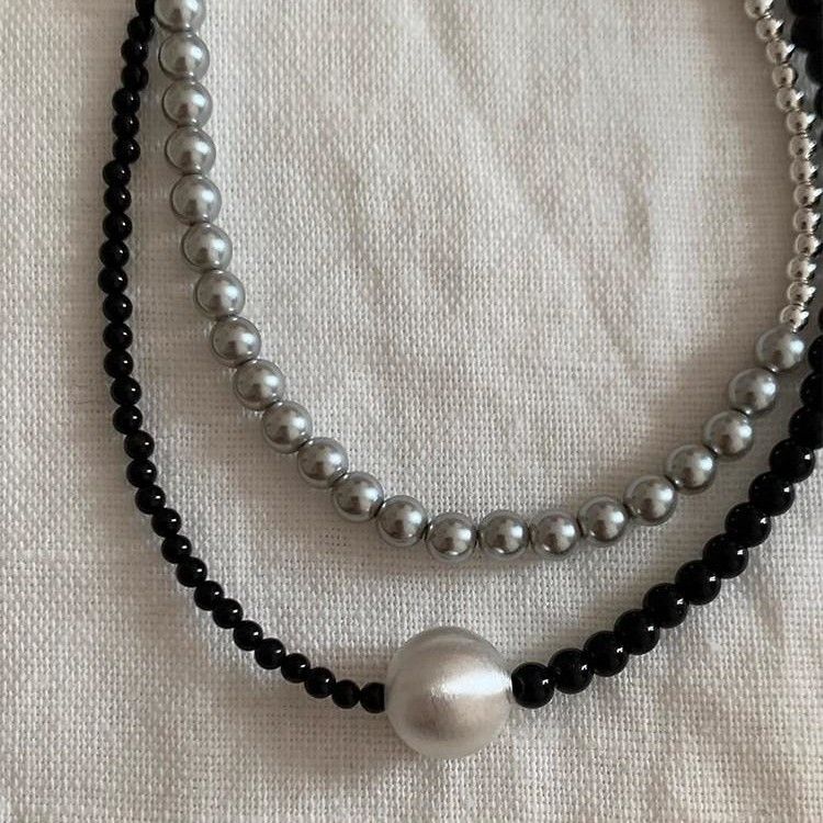 ¿Es Iche Design un collar asimétrico de cuentas de perlas Shijia con luz brillante para mujer? Collar de temperamento de estilo nuevo._voghion.com