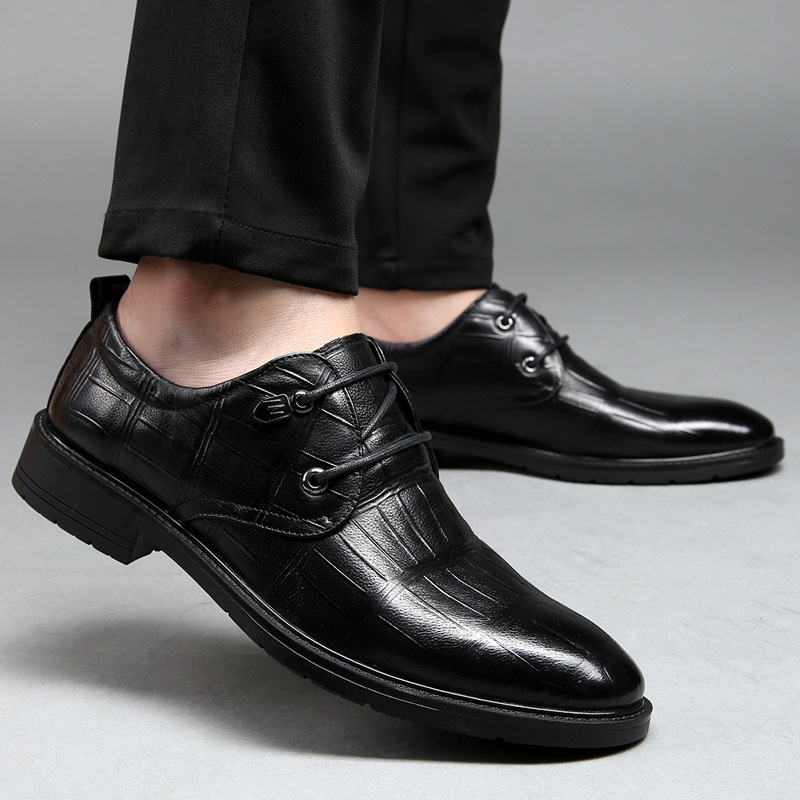 Herren Formelle Business Casual 2022 Sommer Neue Low-Top Slip-on Leder Einzelschuhe Mode Schnürtrend_voghion.com
