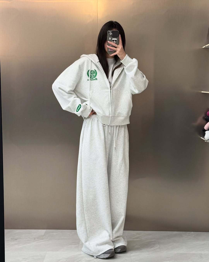 Roupas femininas Ternos esportivos Pulôver com capuz Bordado Design Suéter Casual Terno de duas peças Roupa externa_voghion.com