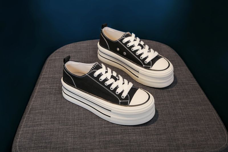 Women's Platform Canvas Shoes New Style Small Casual Sports Board Shoes All-match Explosive Small White Shoes_voghion.com