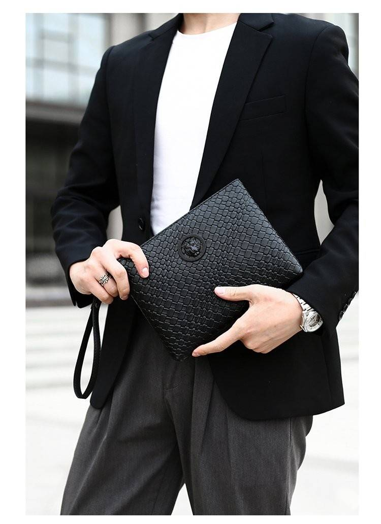 New business men's hand bag personality tiger head multi-layer mobile phone bag key bag_voghion.com