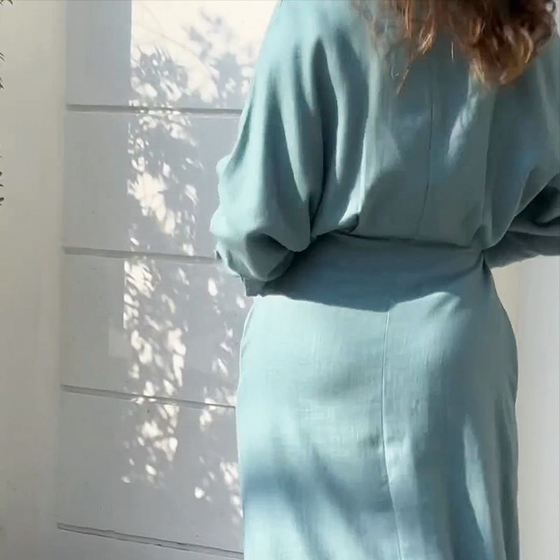 2025 Nuovo ed elegante abito camicia irregolare a maniche lunghe con cintura in vita, da donna, con cravatta, tinta unita_voghion.com