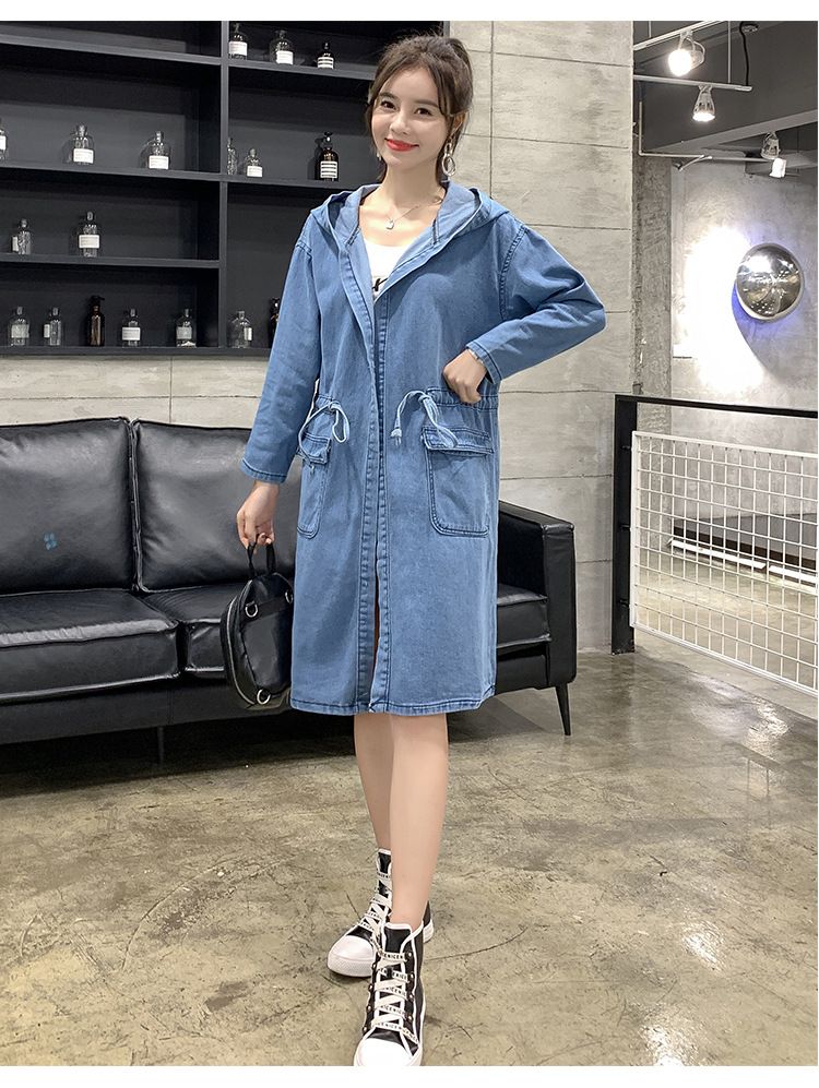 Giacca in denim da donna K Plus Size; trench cardigan con cappuccio, maniche lunghe e lunghezza media._voghion.com
