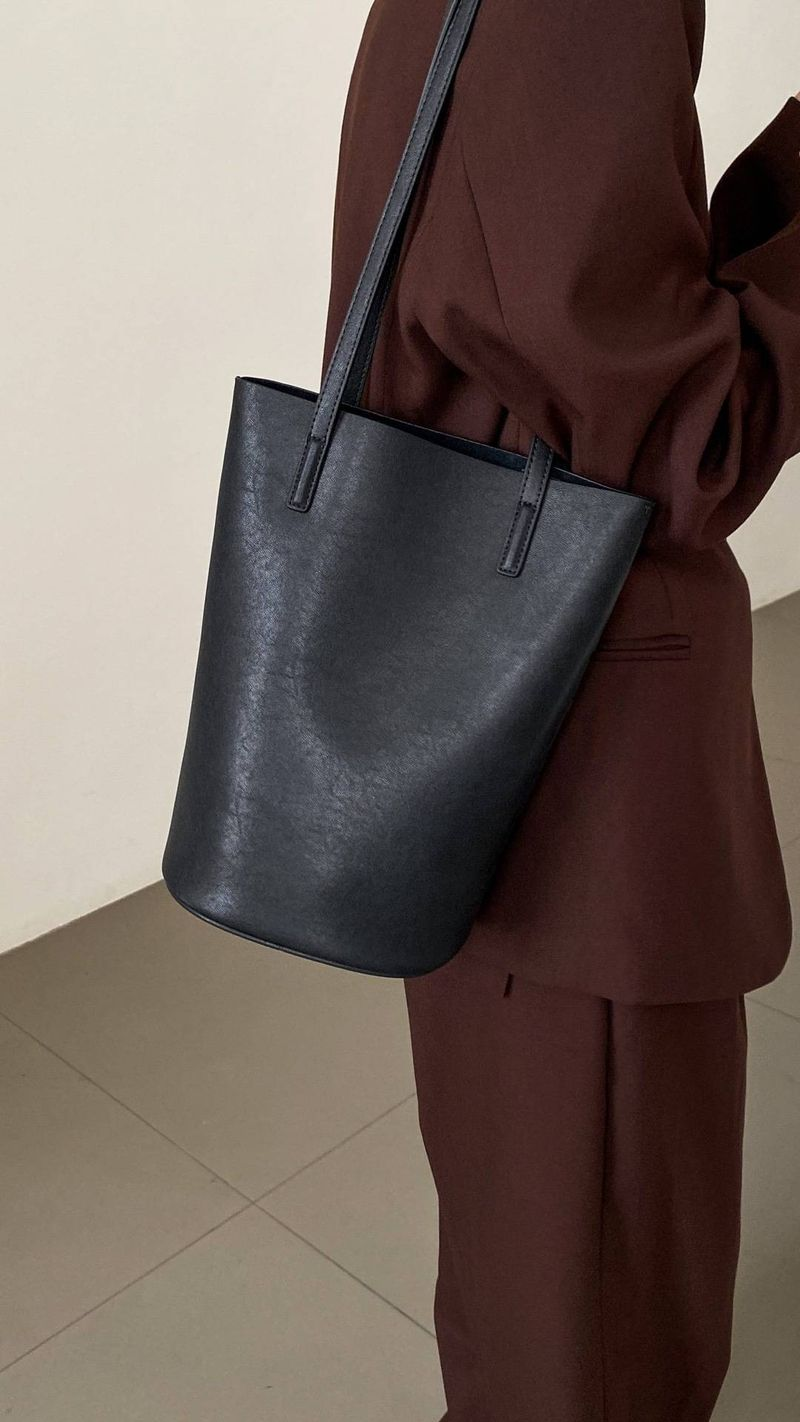 Handtasche One-Shoulder Unterarm Damen Tasche pflanzlich gegerbtes Leder Nischendesign Pendlertasche_voghion.com