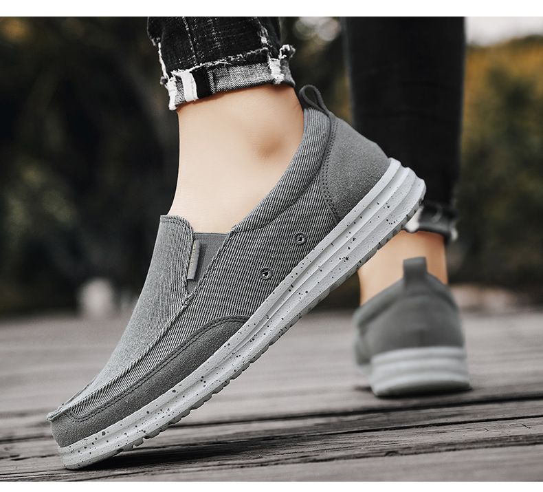 Nouveaux mocassins en toile de grande taille, chaussures décontractées en tissu populaires pour le printemps et l'été, chaussures pour hommes ultra légères_voghion.com