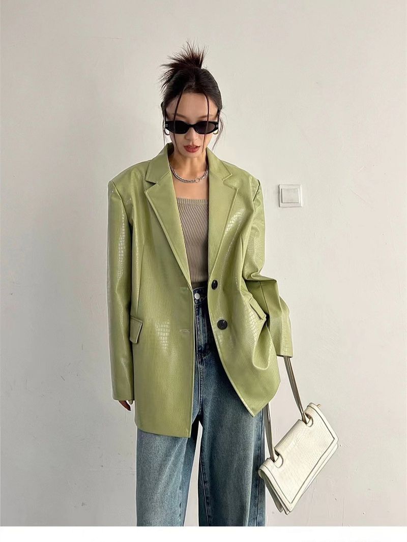 Giacca in pelle da donna di marca europea e americana alla moda, giacca da abito autunnale e invernale in pelle PU con texture avanzata_voghion.com