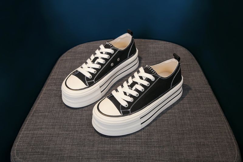 Women's Platform Canvas Shoes New Style Small Casual Sports Board Shoes All-match Explosive Small White Shoes_voghion.com