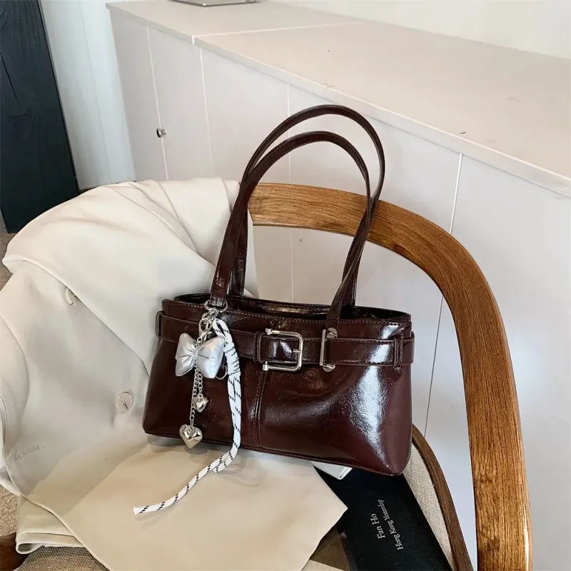 MOODS Borsa a tracolla con fibbia per cintura da donna 2025 in borse Ed Fashion con ciondolo 250614l_voghion.com