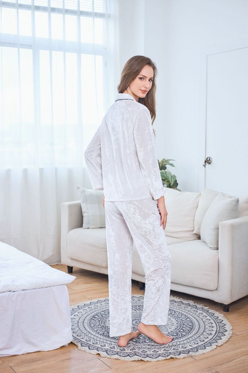 Pantaloni a maniche lunghe in pile con diamanti dorati per autunno e inverno, completo da donna in velluto a due pezzi_voghion.com