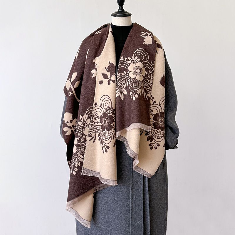 Sciarpa calda a doppia faccia stampata con motivo a vite di fiori in cashmere autunno/inverno 2024 per donna_voghion.com