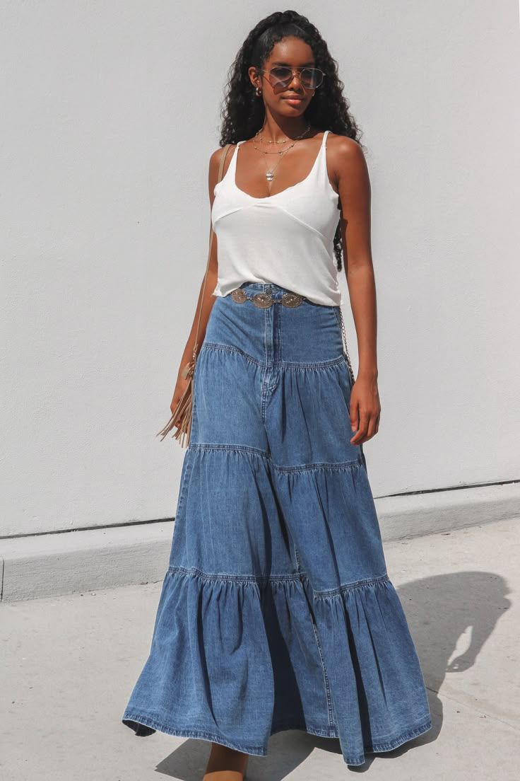 Vintage Low-Rise Denim Skirt For Women - Distressed High Waist Streetwear Mini Skirt With Ruffled Hem, Summer Casual Aesthetic, Blue Washed_voghion.com