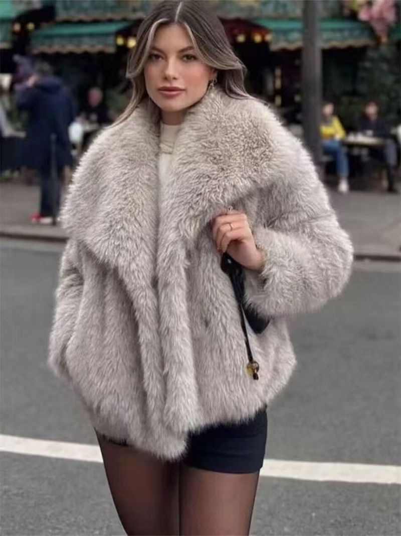 Cappotto in pelliccia sintetica da donna – Giacca invernale con revers oversize (grigio chiaro/nero/bianco, S-XL)_voghion.com