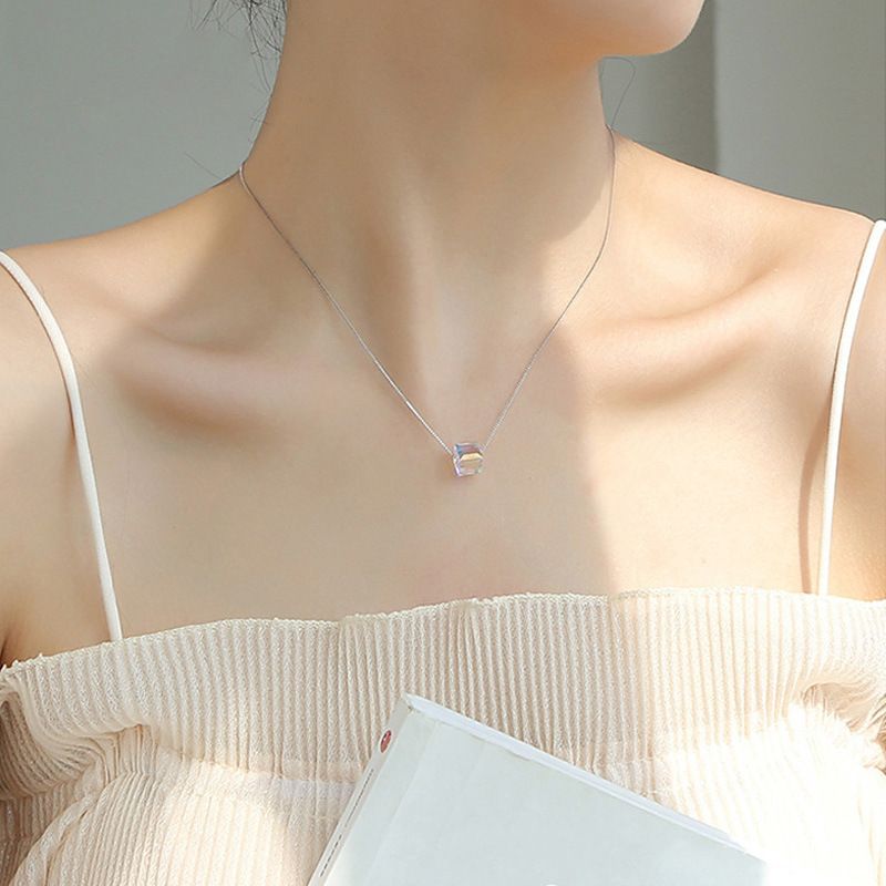 Collier en argent Aurora Sugar Cube pour femme, pendentif en cristal autrichien, polyvalent, haut de gamme, niche, clavicule_voghion.com