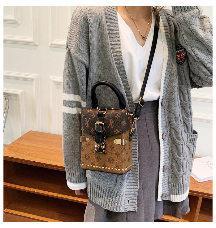 Tasche Damen neue One-Shoulder-Cross-Body-Damentasche Mode Briefkastentasche Kontrast Persönlichkeit_voghion.com