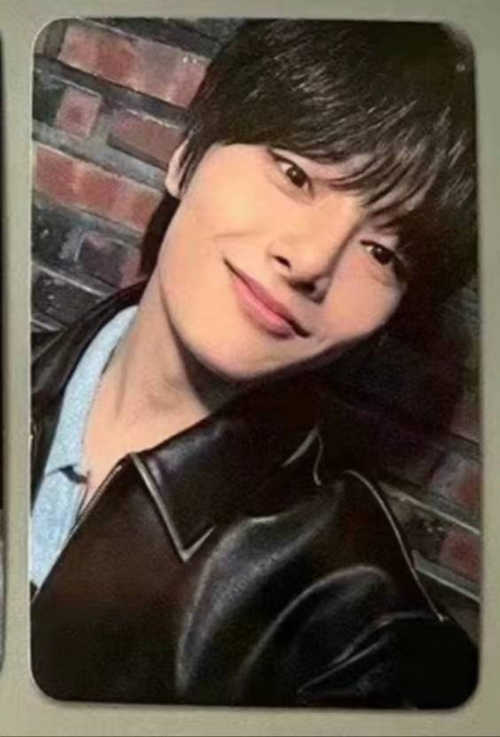 Stray Kids Whosfan Fansign Official Photocard Hyunjin Felix POB Kpop Idol_voghion.com