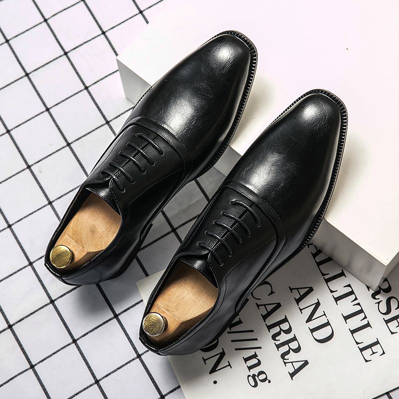 2025 Günstige neue Frühlings- und Sommerschuhe aus formellem Leder für Herren im Business-Casual-Stil, bequeme Hochzeitsschuhe für Jugendliche_voghion.com